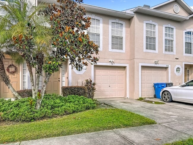 Building Photo - 9856 Ashburn Lake Dr