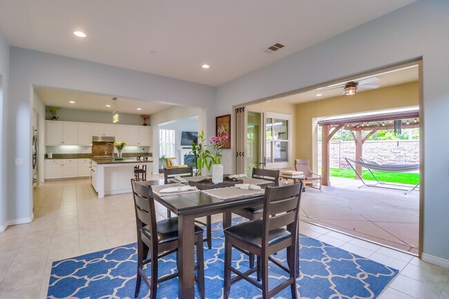 Building Photo - 3637 Alander Ct
