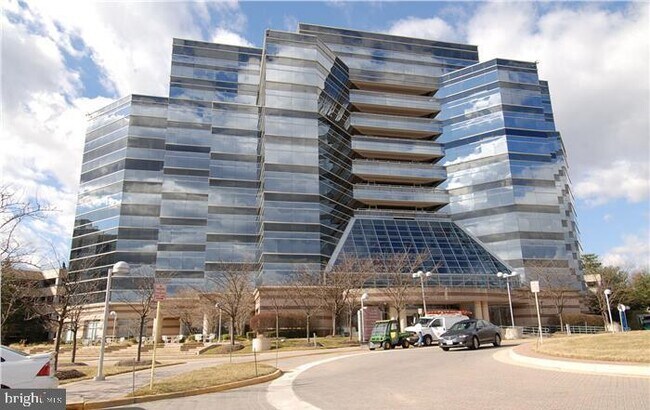 Building Photo - 3970 Burning Bush Ct