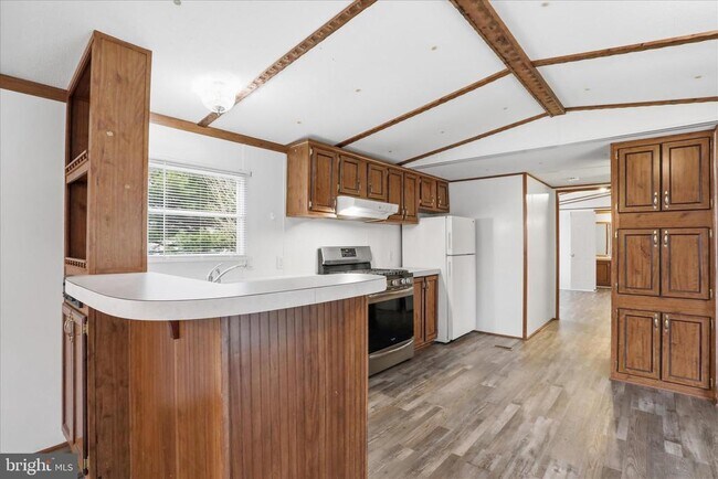 Building Photo - 1873 Clay Hill Rd