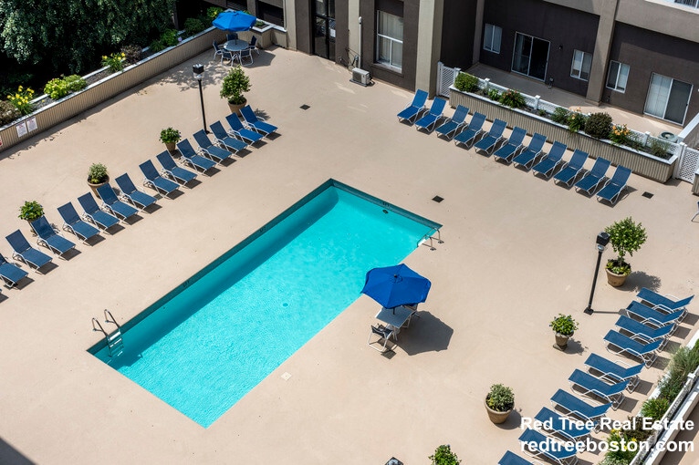 Building Photo - 1079 Commonwealth Ave