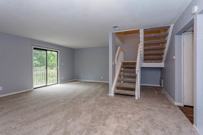 Building Photo - 5400-5600 E 84th Ter -Jade