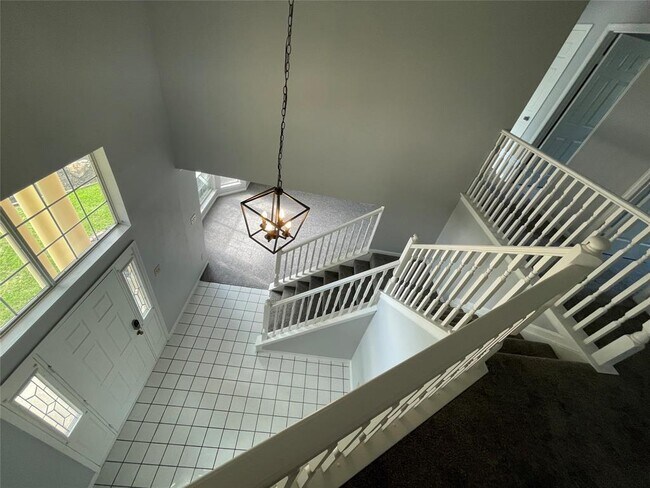 Building Photo - 14803 Silver Knight Ct