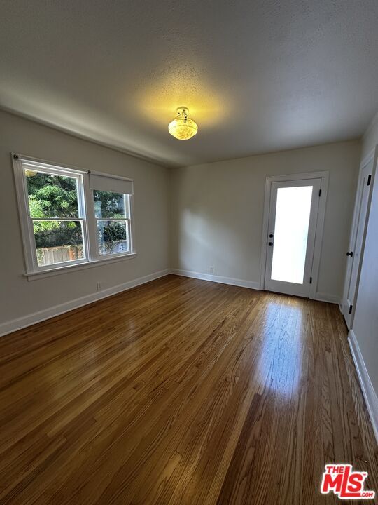 Building Photo - 1101 Palms Blvd