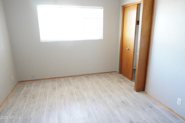 Building Photo - 8235 E Virginia Ave