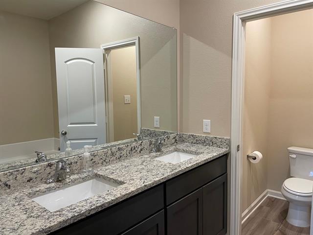 Building Photo - 2254 Cashmere Way