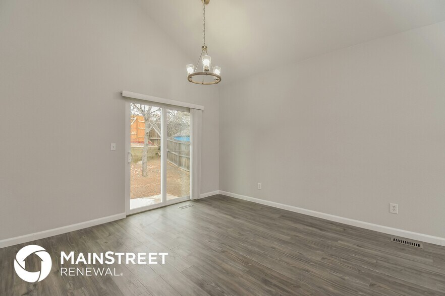 Building Photo - 3620 Hazelwood Ct