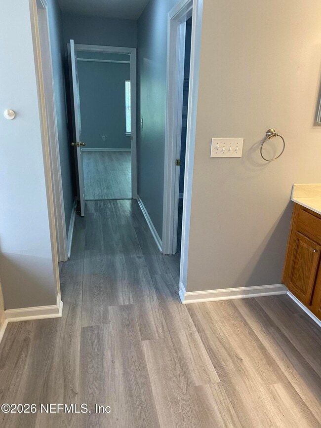 Building Photo - 1805 Forest Creek Dr