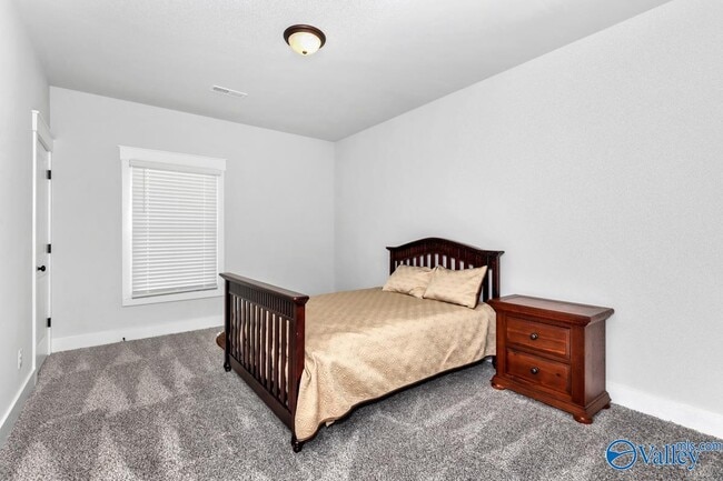 Building Photo - 308 Hay Rake Dr