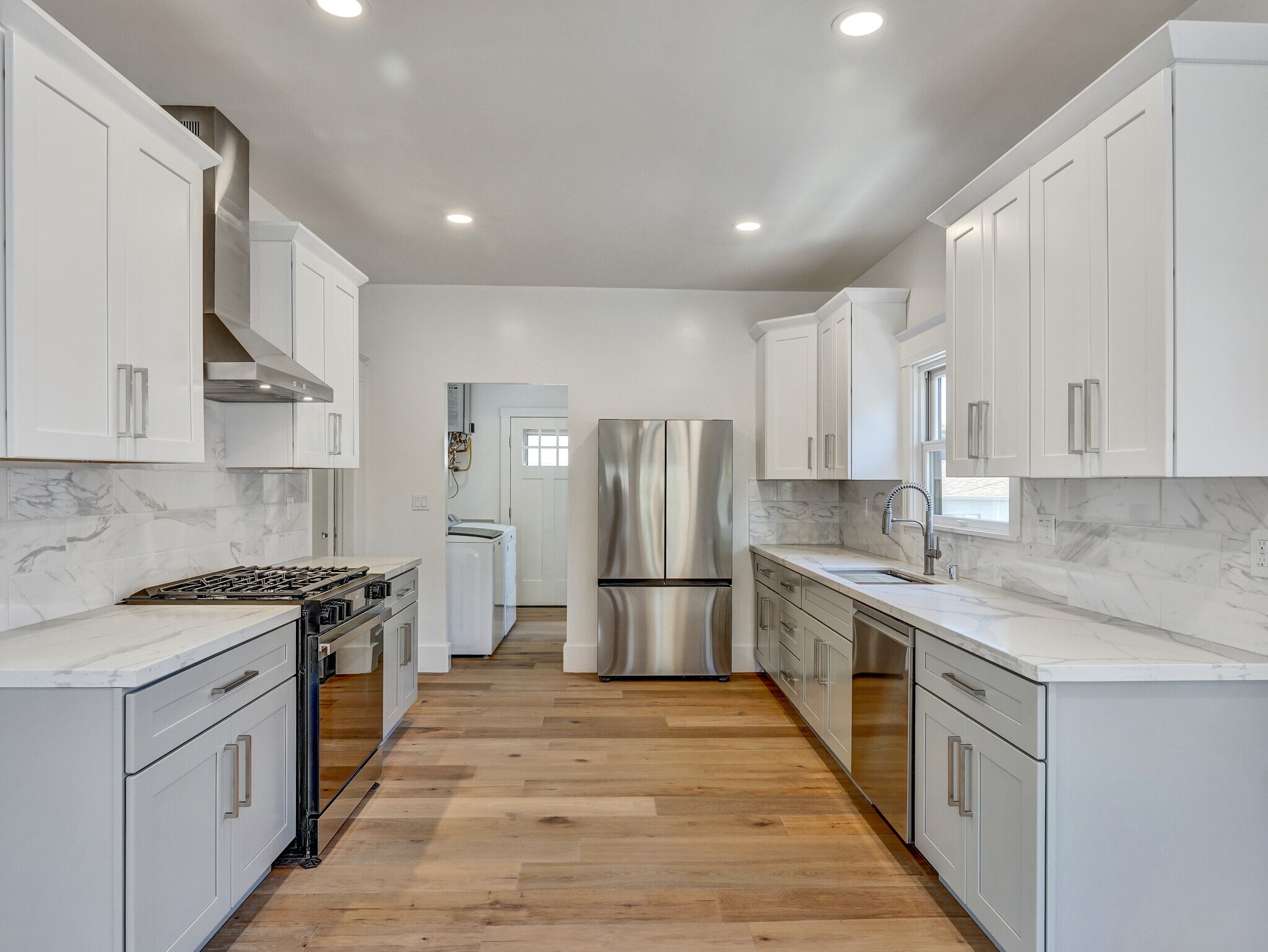 Building Photo - 1075 43rd St