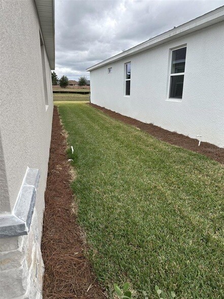 Building Photo - 4078 NW 44th Cir