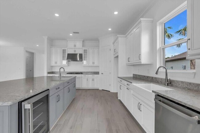 Building Photo - 10176 Silent Night Ln