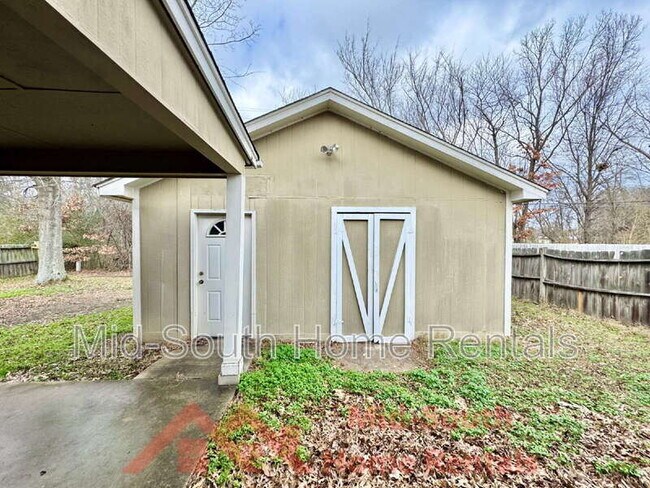 Building Photo - 7312 Country Side Rd