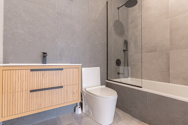 Building Photo - 233 Covert St.