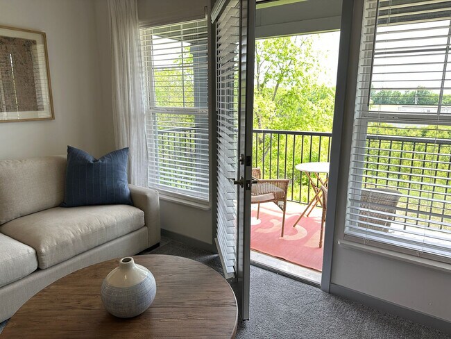 Building Photo - 5102 Aldersgate Dr