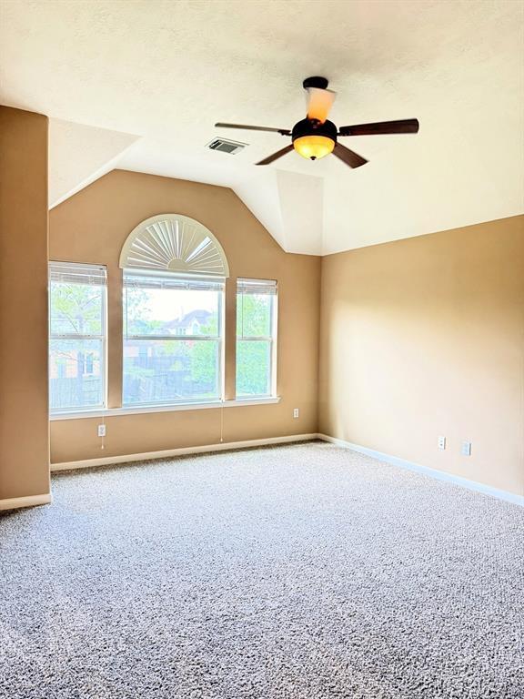 Building Photo - 2214 Jurgensen Ln