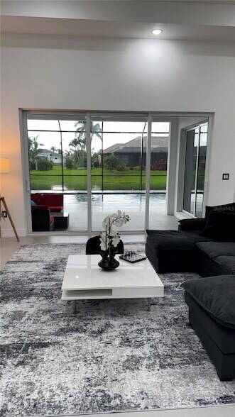 Building Photo - 230 W Pine Valley Ln