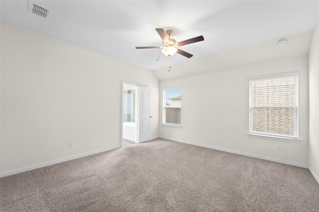 Building Photo - 1357 Rembrandt Dr