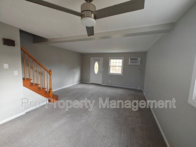 Building Photo - 18 Broadview Terrace