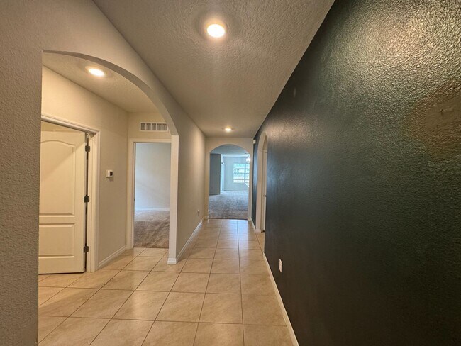Building Photo - 3BD/2BA Modern Florida Home Living Reimagined — Solar-Powered Elegance Near I-95 in Edgewater! FU...