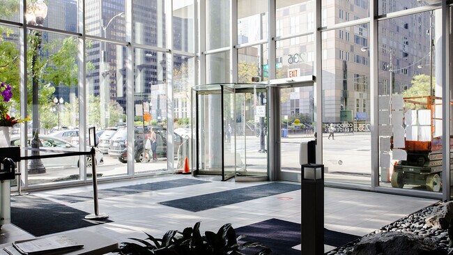 Building Photo - 235 W Van Buren St
