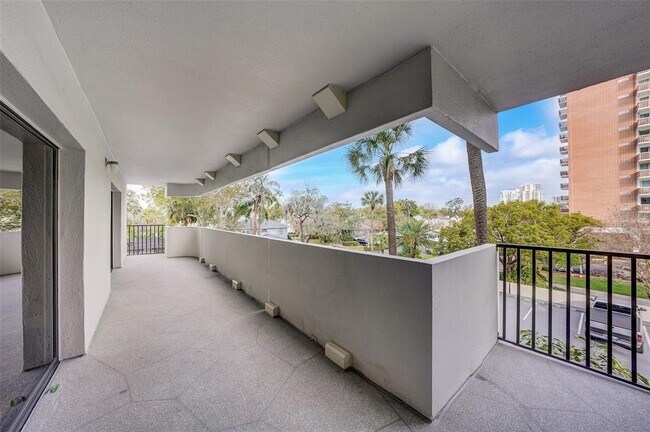 Building Photo - 4141 Bayshore Blvd