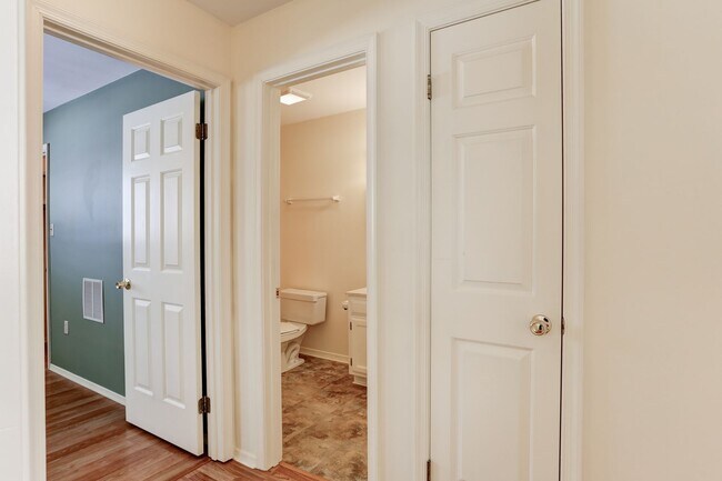 Building Photo - 3 Bedroom 1.5 bath home in Etters