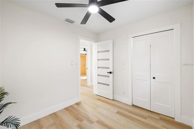 Building Photo - 4412 W Trilby Ave