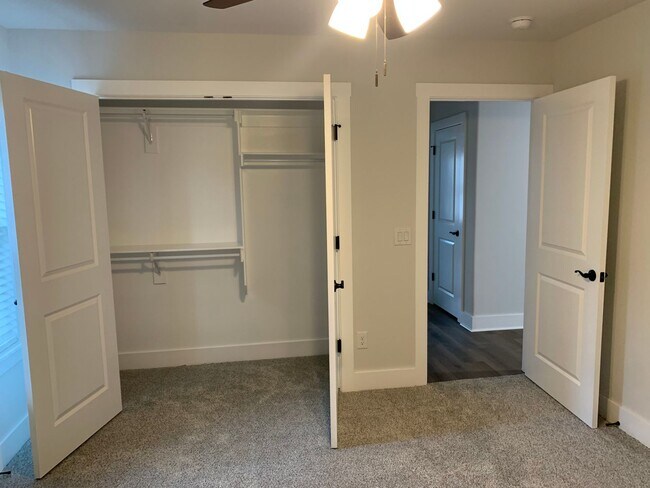 Building Photo - 301 Citation St