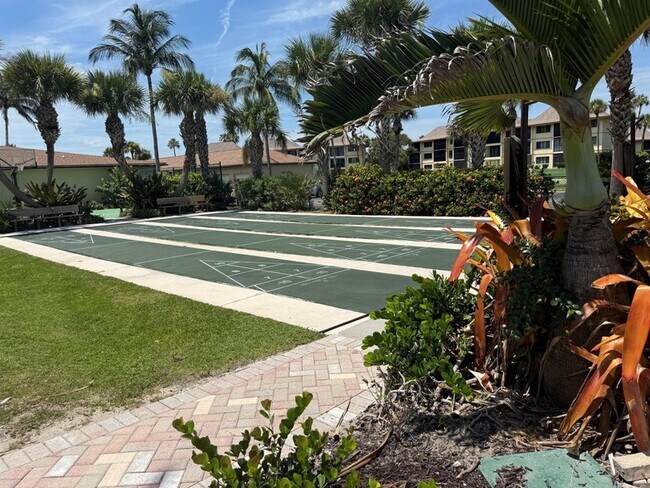 Building Photo - 2400 S Ocean Dr