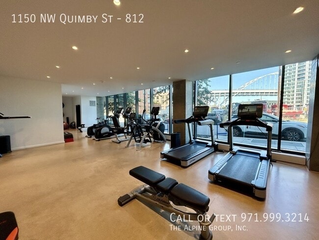 Building Photo - 1150 NW Quimby St