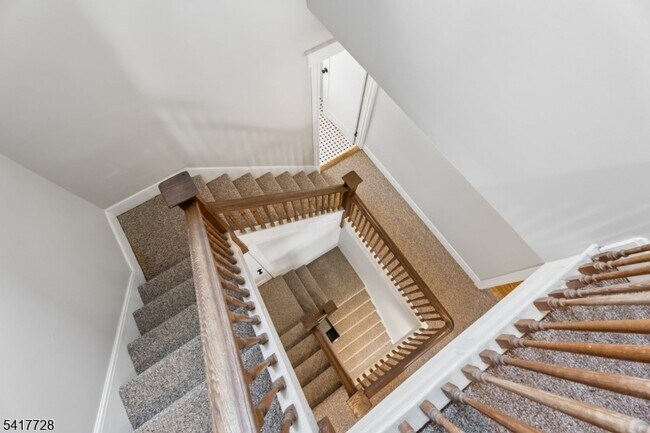 Building Photo - 439 St Marks Ave