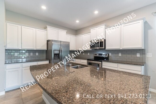 Building Photo - 2483 Midnight Pearl Dr
