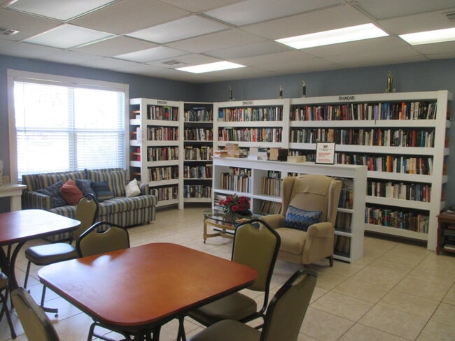 Building Photo - 2715 Emory C Dr