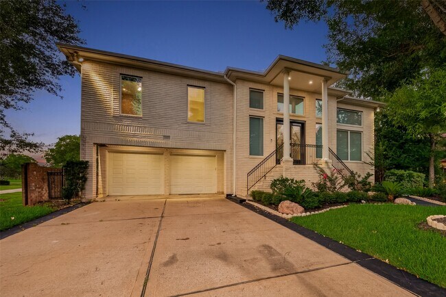 Building Photo - 7203 Timberlake Dr