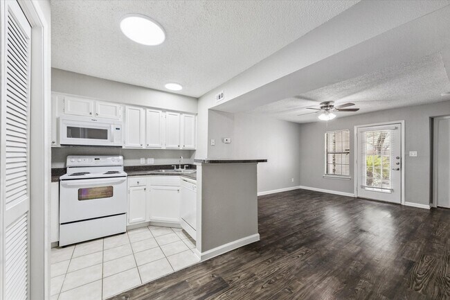 Building Photo - 1710 W T C Jester Blvd