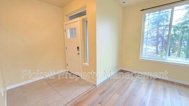 Building Photo - 2467 Schley Blvd