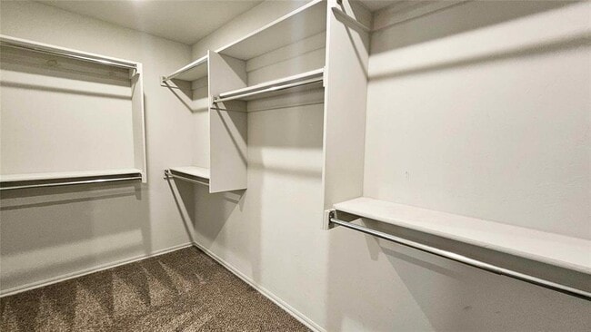 Building Photo - 8803 SW 45th St