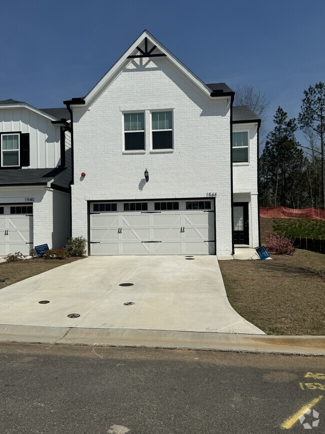 Building Photo - 1544 Purple Cone Flower Ave