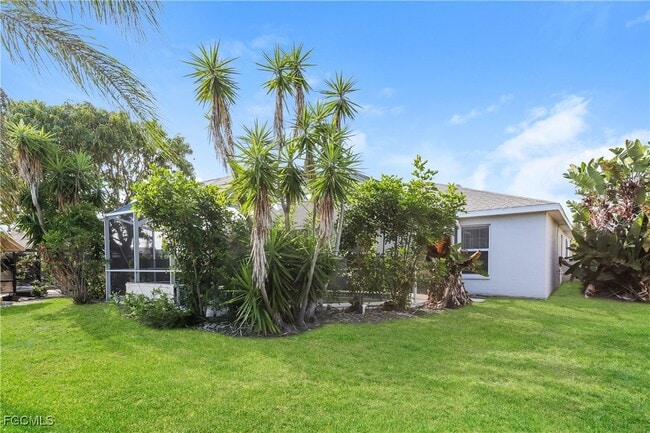 Building Photo - 1333 Roosevelt Dr