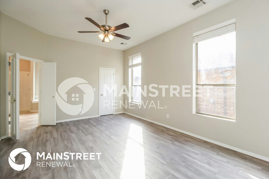 Building Photo - 8820 NW 120th St