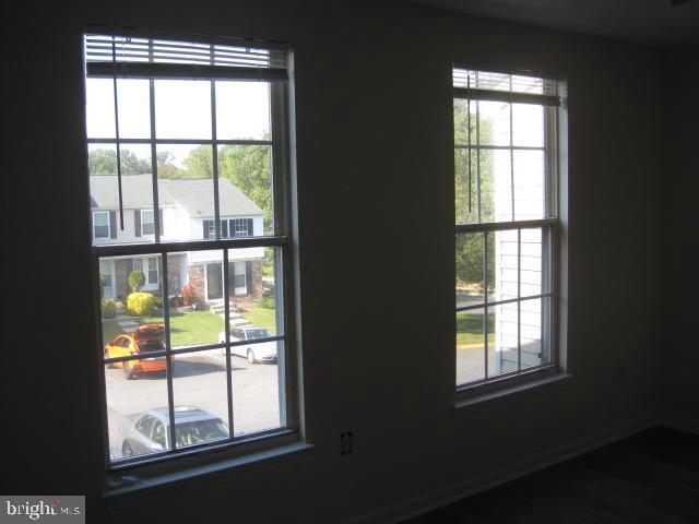 Building Photo - 1253 Valley Leaf Ct