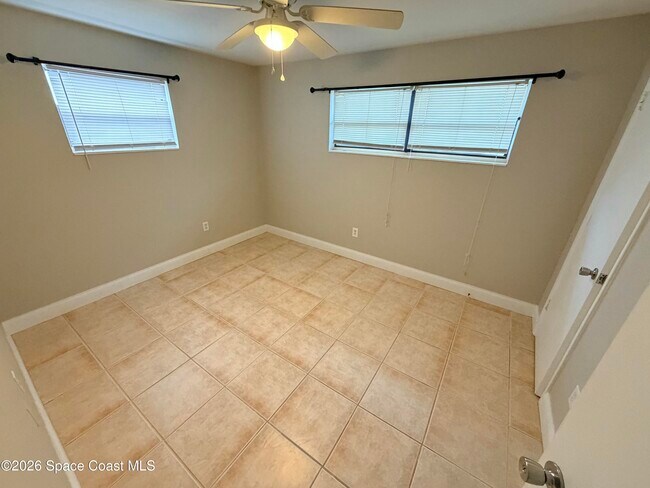 Building Photo - 625 Verbenia Dr