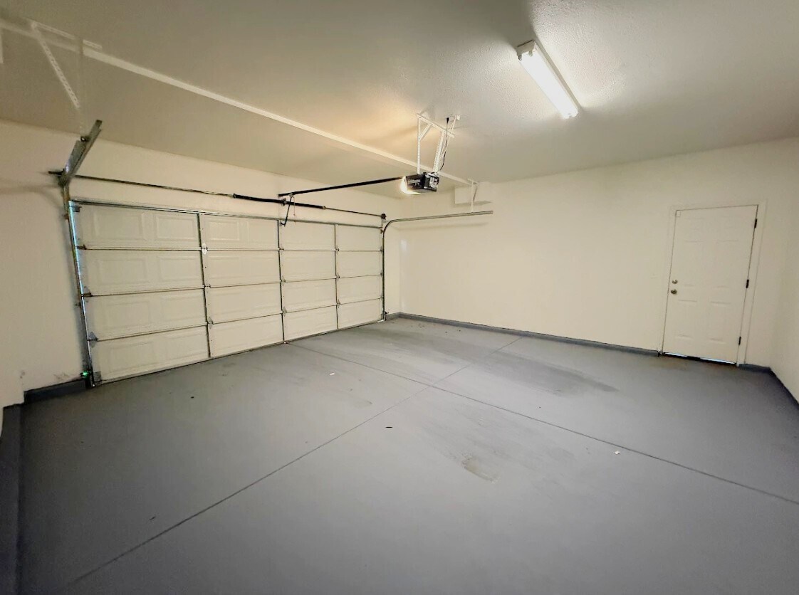 Building Photo - 110 Montage Dr