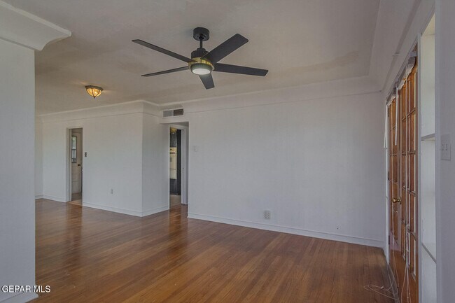 Building Photo - 4029 Hueco Ave