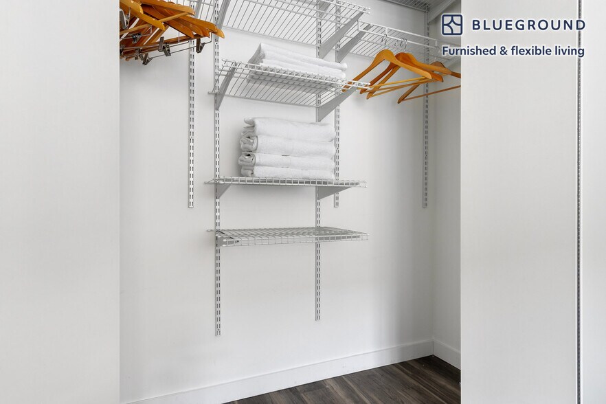 Building Photo - 61 W Erie St