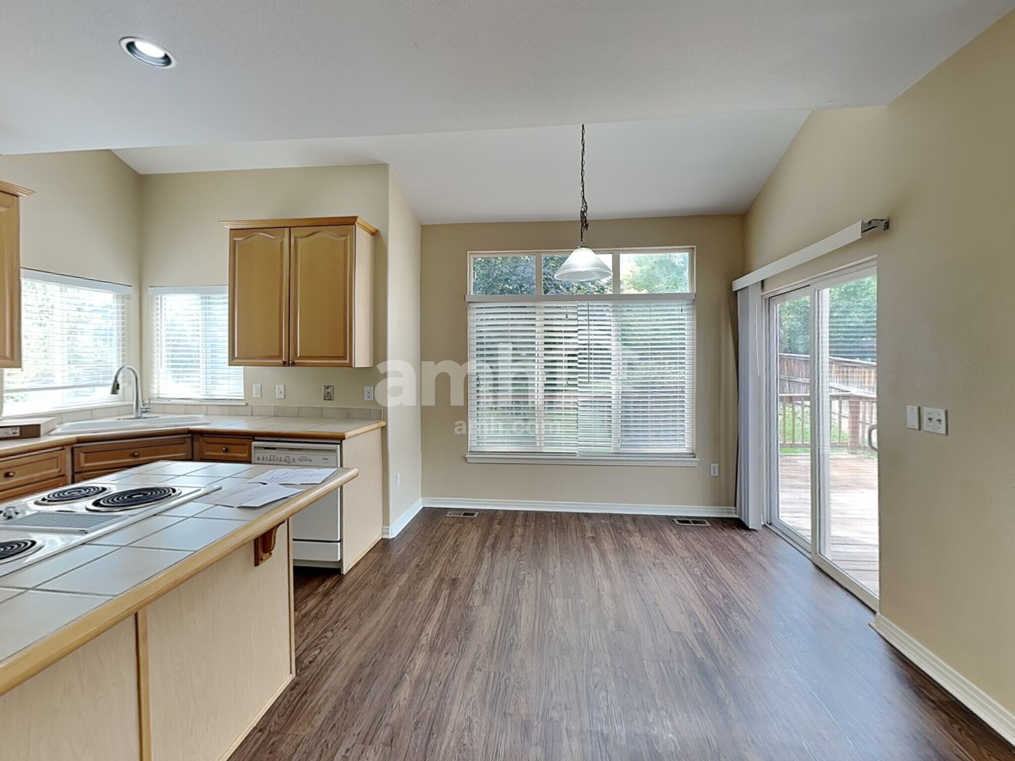 Building Photo - 4244 Lark Sparrow St