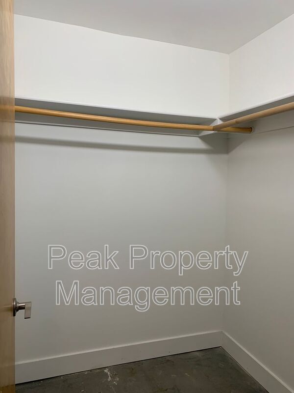 Building Photo - 1315 Hull Street Rd