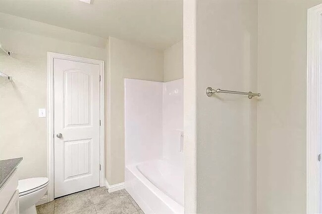 Building Photo - 3108 Weave Ct