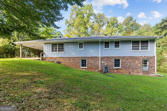 Building Photo - 1834 Dogwood Ct SW